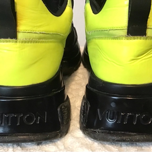 Louis Vuitton Shoes - Picture 10 of 12